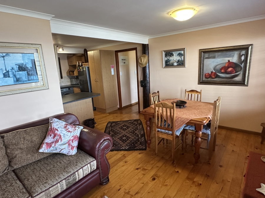 6 Bedroom Property for Sale in Outeniqua Strand Western Cape
